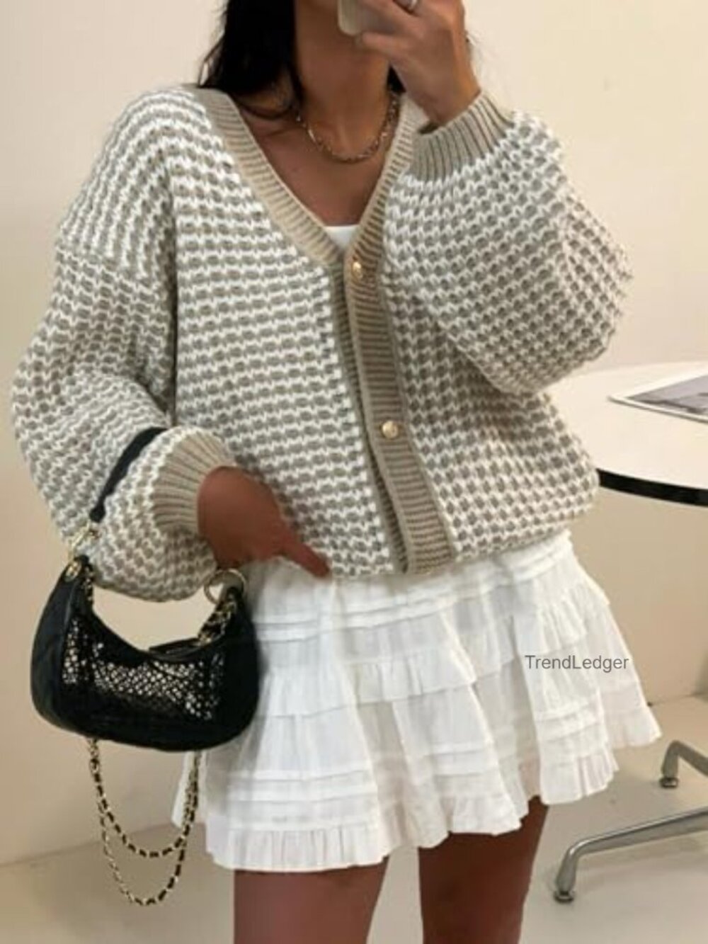 Button-Up V-Neck Waffle Knit Balloon Sleeve Oversized Cardigan - Picture 2 of 5